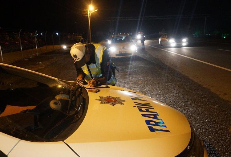 Uzunköprü’de trafik uygulamalarında 457 bin lira ceza; 5 araç trafikten men edildi