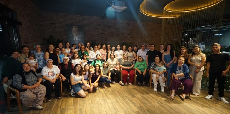 Başkan Topak, öğrencileri ziyaret edip, vatandaşlarla bir araya geliyor | Çorlu’da Haber