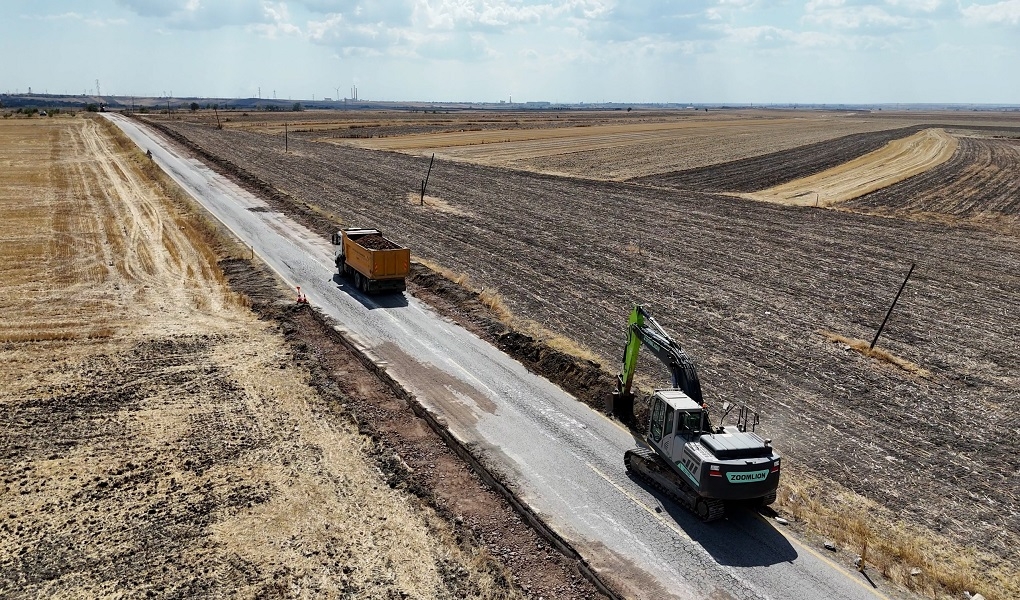 Büyükşehir Yolları Yeniliyor, Ulaşım Konforu Artırıyor Büyükşehir Yolları Yeniliyor, Ulaşım Konforu Artırıyor