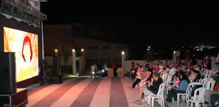 Çorlu Belediyesi Açık Hava Sinema Günleri “Ayı Kardeş” Filmiyle Sona Erdi