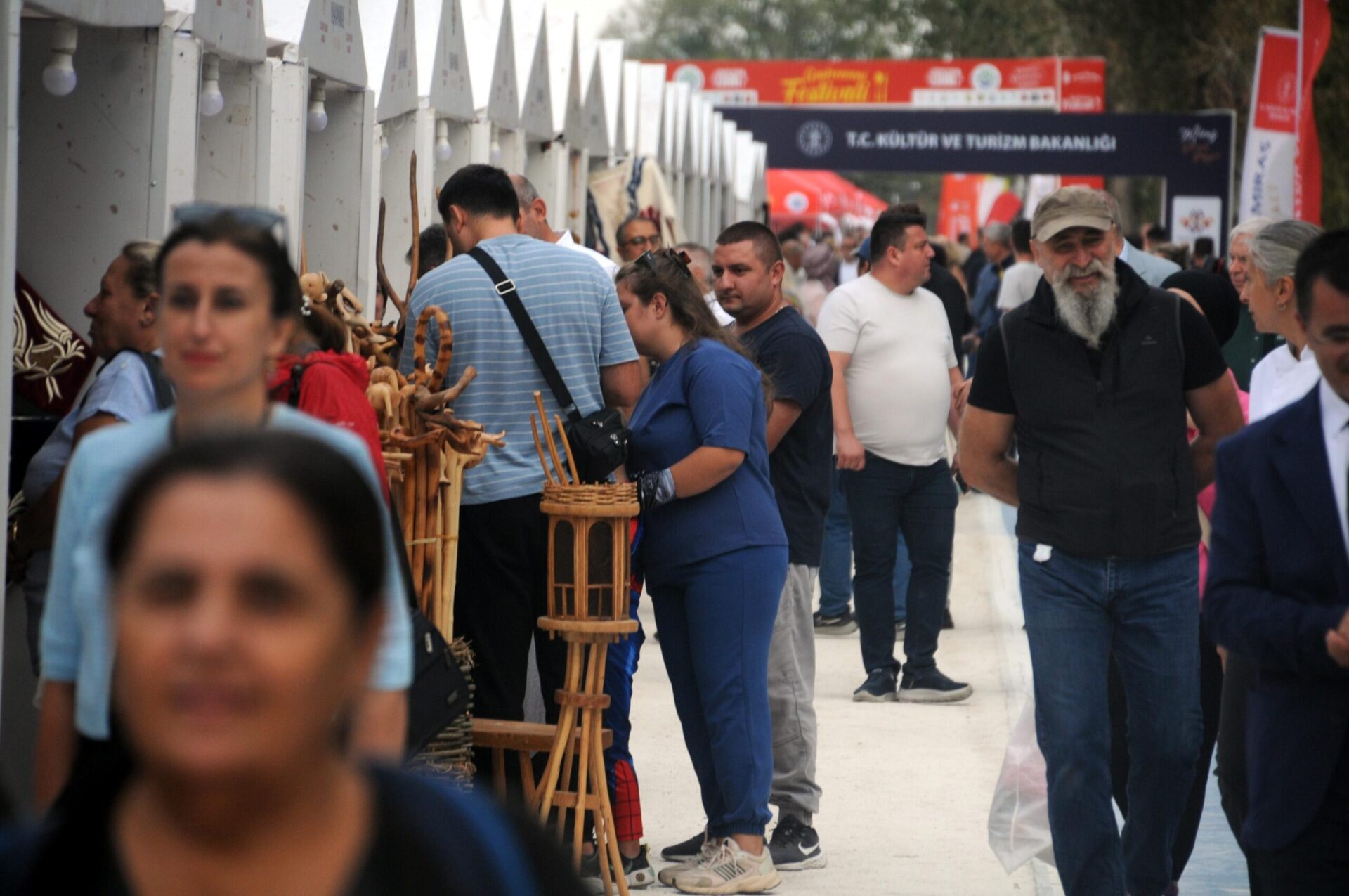 Edirne’de ‘Yaşayan Miras’ ve ‘Topraktan Sofraya Gastronomi’ festivalleri başladı Edirne’de ‘Yaşayan Miras’ ve ‘Topraktan Sofraya Gastronomi’ festivalleri başladı