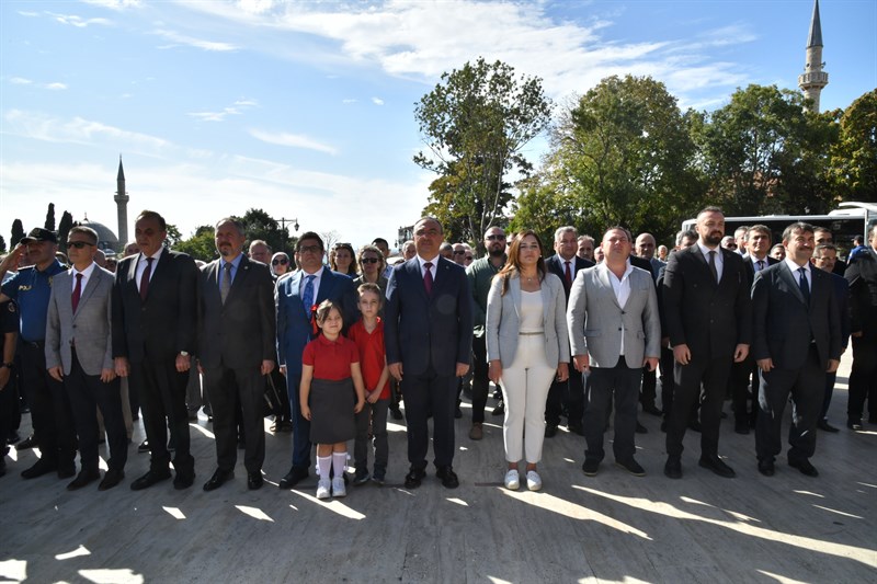 İlköğretim Haftası Münasebetiyle Tören Düzenlendi İlköğretim Haftası Münasebetiyle Tören Düzenlendi