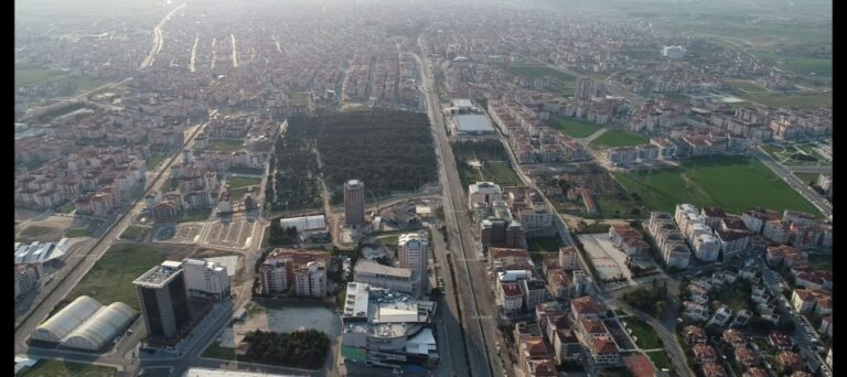 Ağır Koku Uykudan Uyandırıyor