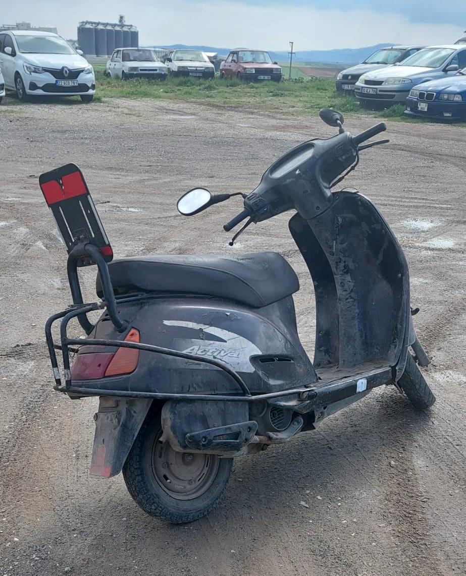 Plakasız motosiklet sürücüsüne 10 bin 260 TL ceza Plakasız motosiklet sürücüsüne 10 bin 260 TL ceza