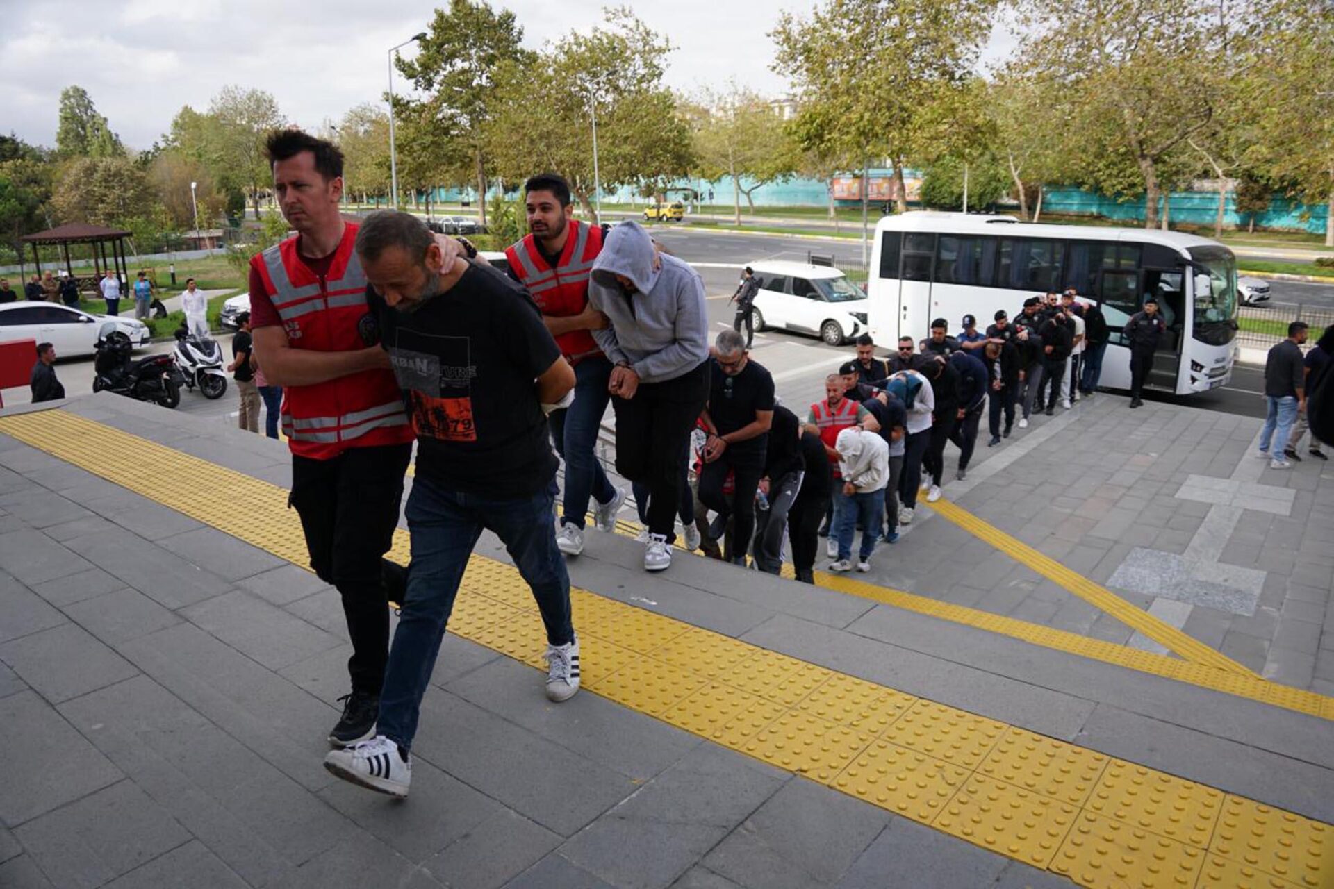 Tekirdağ merkezli 18 ilde dolandırıcılık operasyonu; 41 tutuklama / Ek fotoğraflar | Çorlu’da Haber Tekirdağ merkezli 18 ilde dolandırıcılık operasyonu; 41 tutuklama / Ek fotoğraflar | Çorlu’da Haber