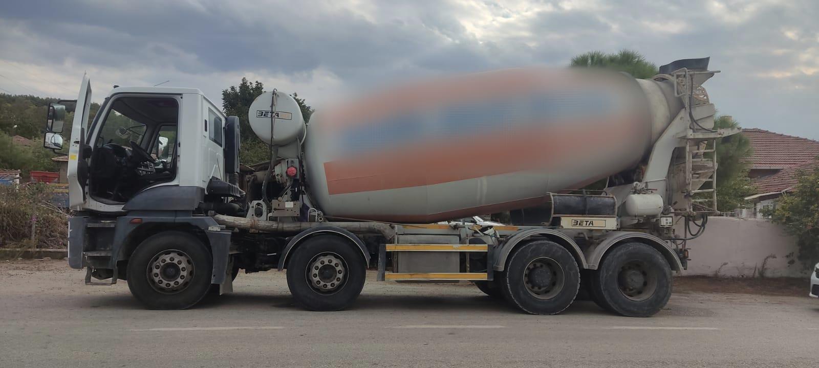 Edirne’de taşıma sınırını aşan beton mikseri sürücüsüne 51 bin lira ceza Edirne’de taşıma sınırını aşan beton mikseri sürücüsüne 51 bin lira ceza