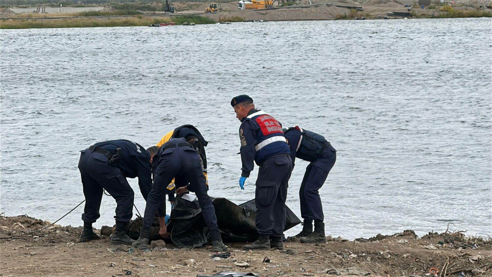 Meriç Nehri’nde erkek cesedi bulundu Meriç Nehri’nde erkek cesedi bulundu