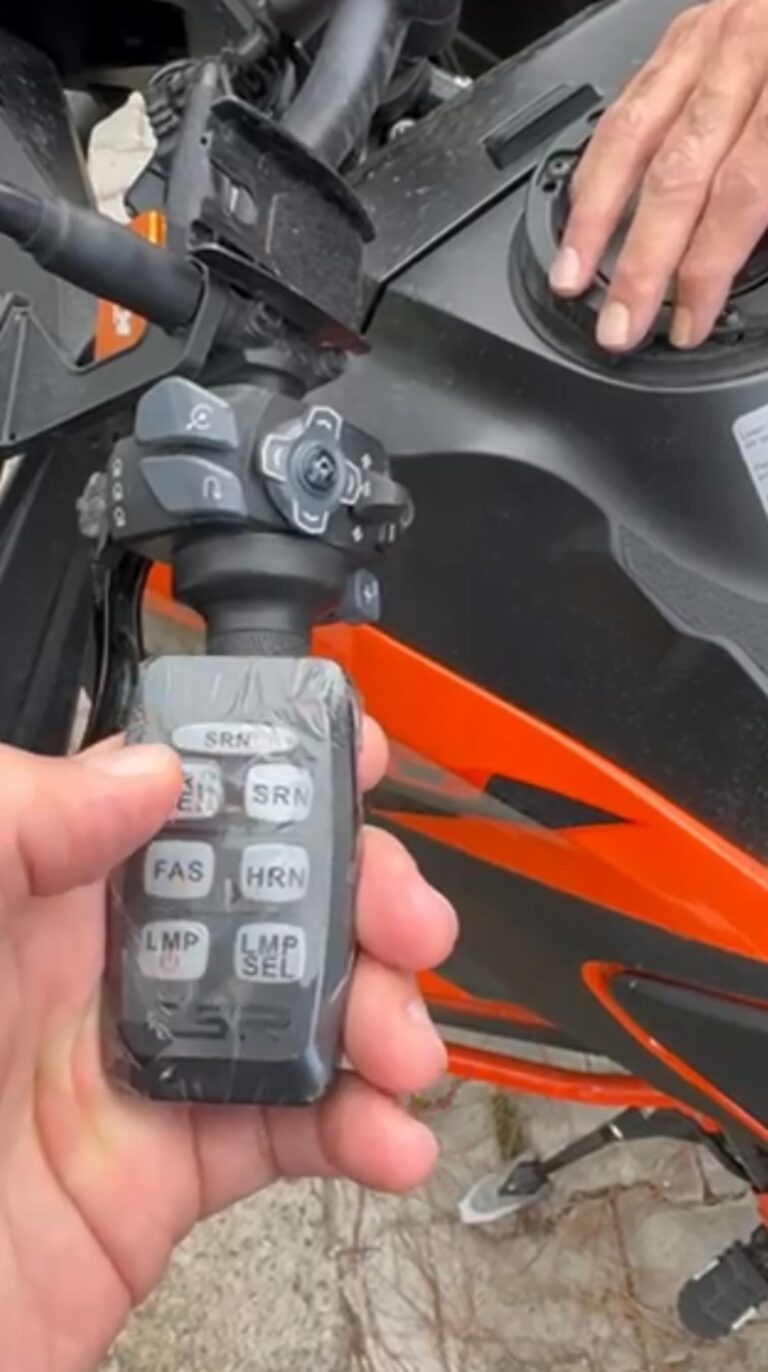 Motosiklette polis sireni kullanan sürücüye 138 bin lira ceza | Çorlu’da Haber