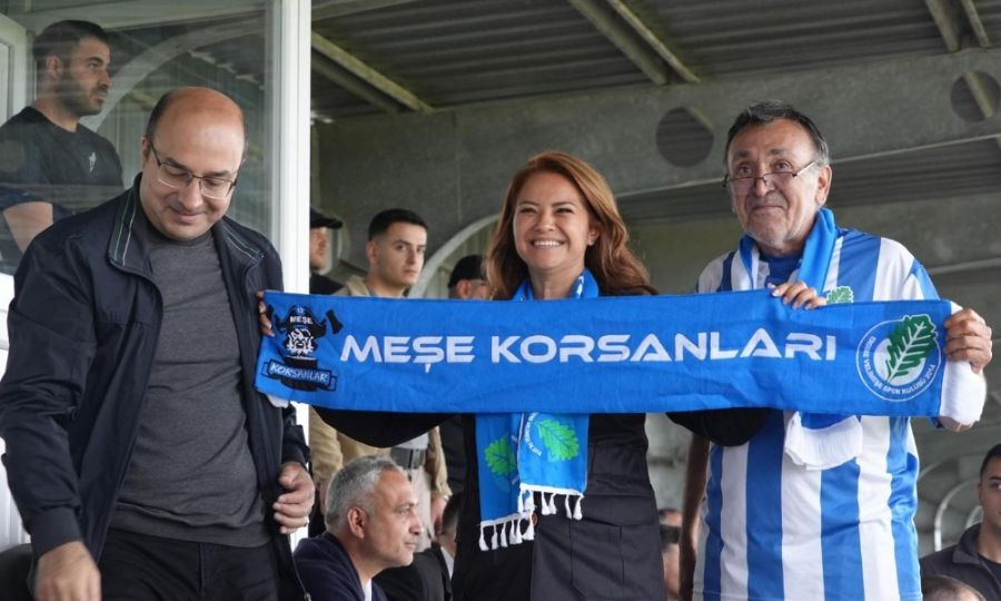 MÜGE BAŞKAN, SEZONUN İLK KARŞILAŞMASINDA TAKIMINI YALNIZ BIRAKMADI! MÜGE BAŞKAN, SEZONUN İLK KARŞILAŞMASINDA TAKIMINI YALNIZ BIRAKMADI!