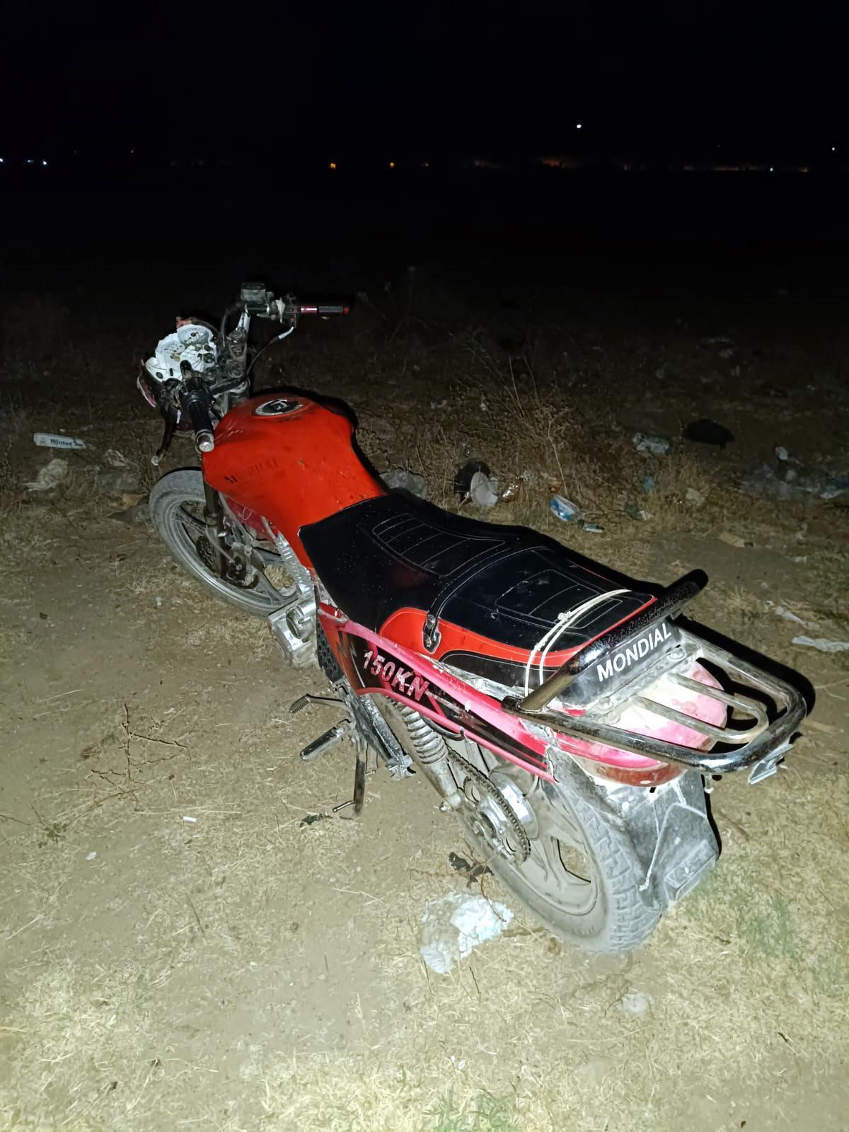 Plakasız motosikletin, ehliyetsiz ve kasksız sürücüsüne 28 bin 937 TL ceza Plakasız motosikletin, ehliyetsiz ve kasksız sürücüsüne 28 bin 937 TL ceza