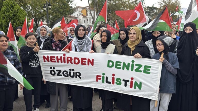 Tekirdağ’da Küresel Sumud Filosu’na destek eylemi | Çorlu’da Haber
