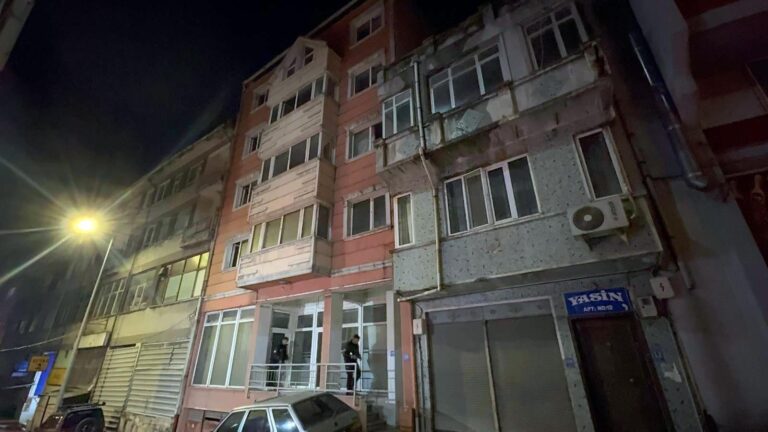 Tekirdağ’da metruk binada yangın | Çorlu’da Haber