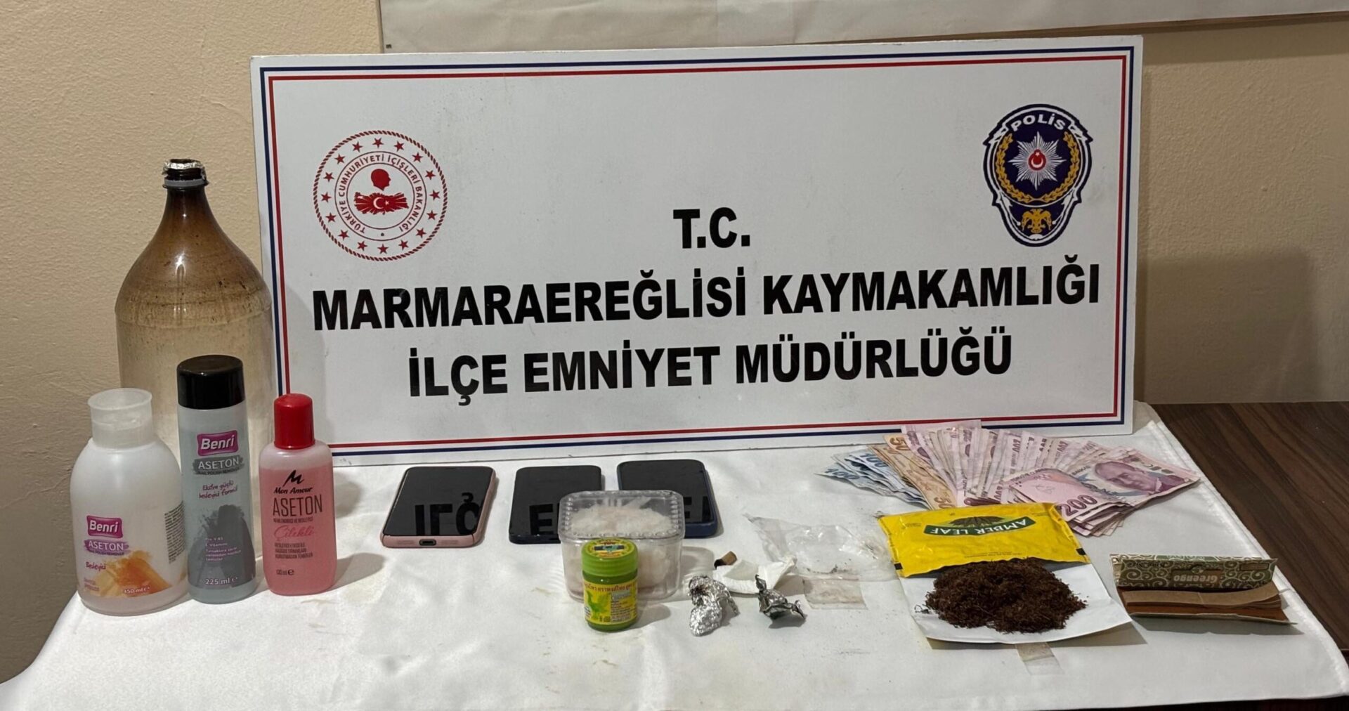 Evinde uyuşturucu bulunan şüpheli gözaltında | Çorlu’da Haber Evinde uyuşturucu bulunan şüpheli gözaltında | Çorlu’da Haber
