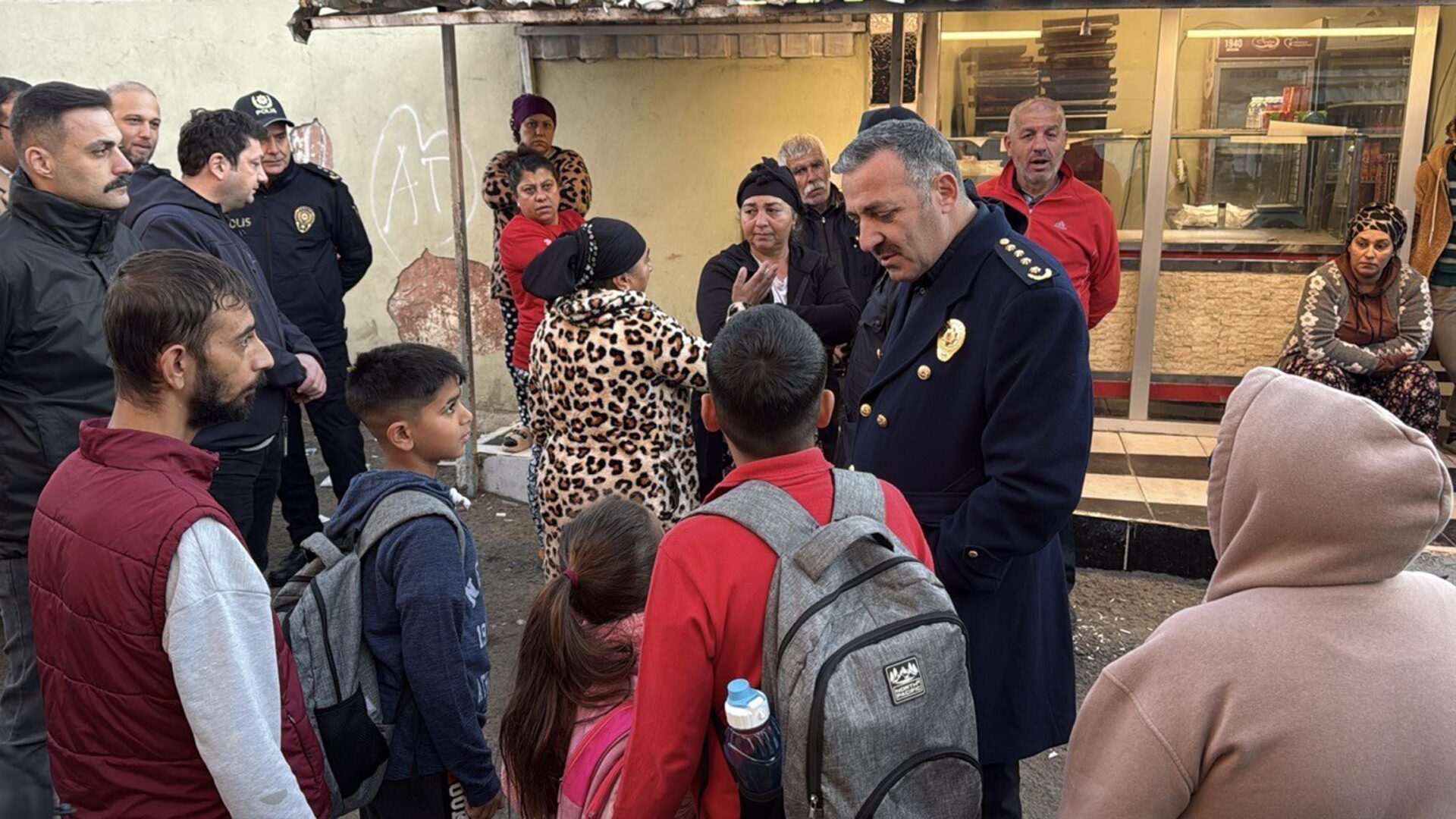 Tekirdağ Emniyet Müdürü Turanlı: Aydoğdu, en temiz mahalle olacak | Çorlu’da Haber Tekirdağ Emniyet Müdürü Turanlı: Aydoğdu, en temiz mahalle olacak | Çorlu’da Haber