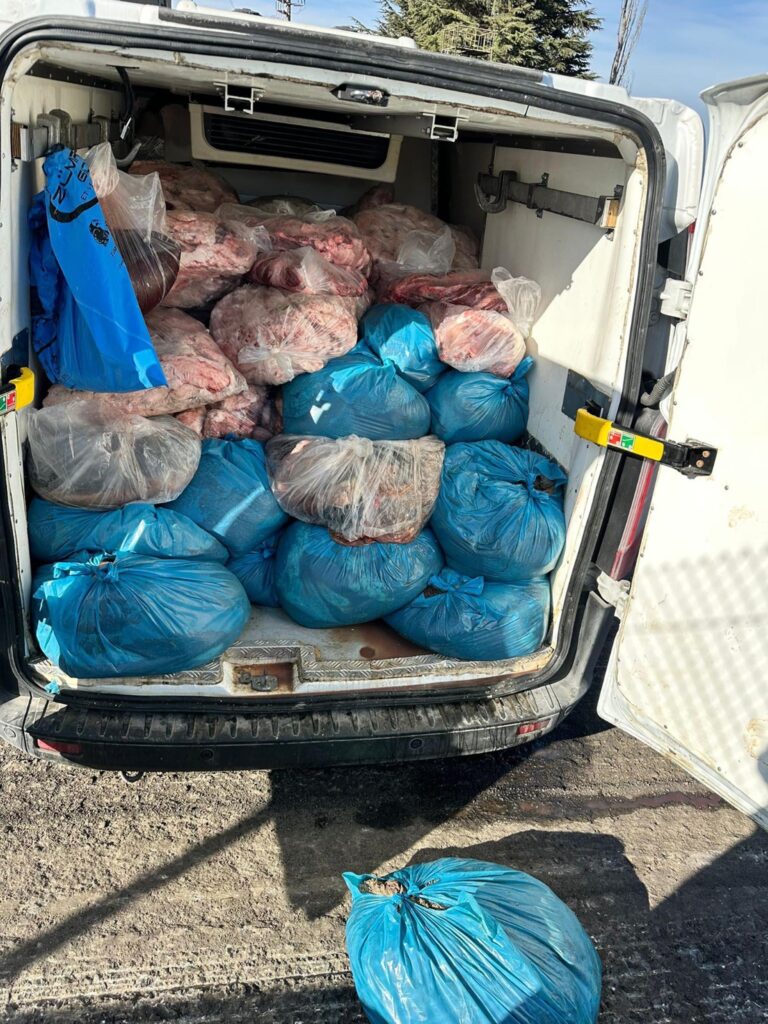Tekirdağ’da 2 ton kaçak sakatat ele geçirildi | Çorlu’da Haber