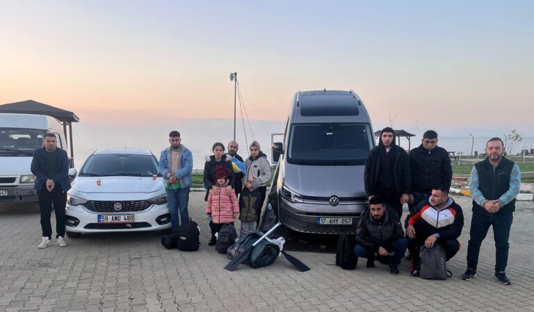 Tekirdağ’da 20 kaçak göçmen yakalandı, 5 organizatör tutuklandı | Çorlu’da Haber