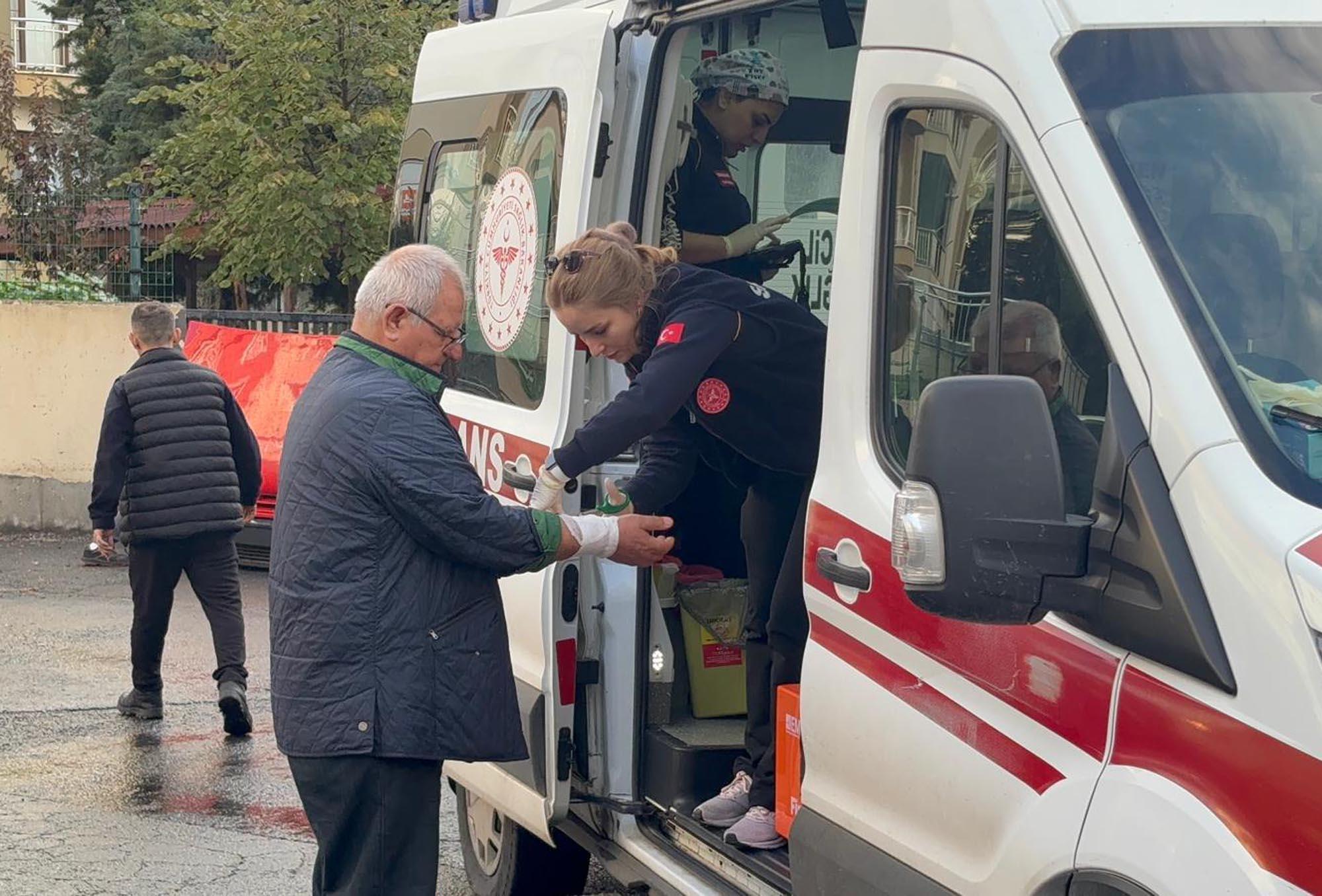 Tekirdağ’da 5 aracın karıştığı kazada 2 kişi yaralandı | Çorlu’da Haber Tekirdağ’da 5 aracın karıştığı kazada 2 kişi yaralandı | Çorlu’da Haber