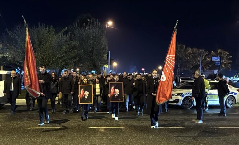 Tekirdağ’da Atatürk için sessiz yürüyüş düzenlendi | Çorlu’da Haber