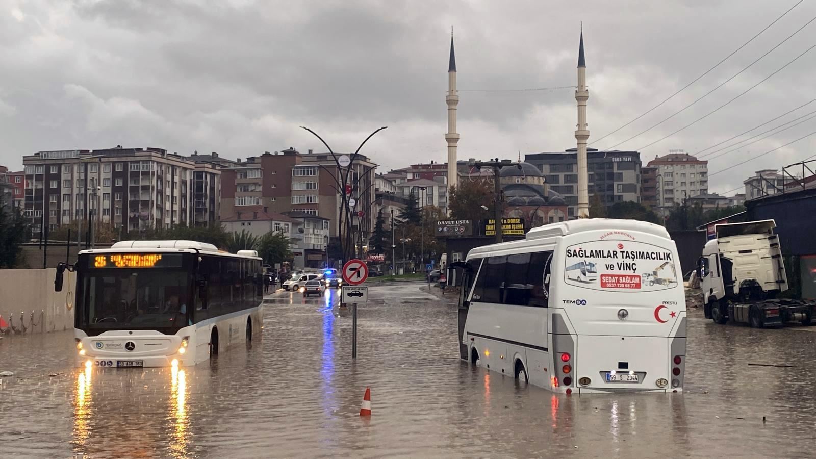Tekirdağ’da sağanak etkili oldu (2) | Çorlu’da Haber Tekirdağ’da sağanak etkili oldu (2) | Çorlu’da Haber