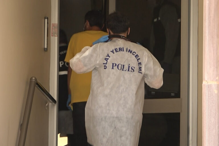 Asansör Boşluğuna Sıkışan İşçi Öldü