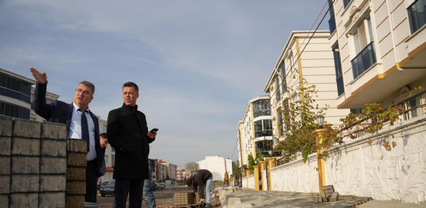 Başkan Sarıkurt Havuzlar Mahallesi`ndeki Çalışmaları Yerinde İnceledi