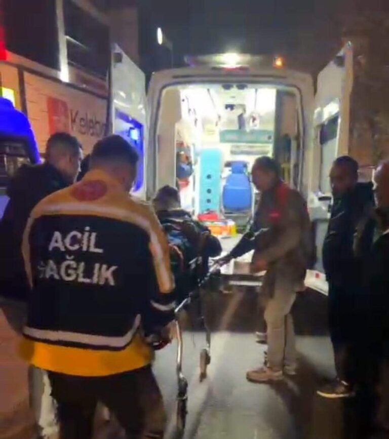 Motosikletin Çarptığı Yaya Yaralandı