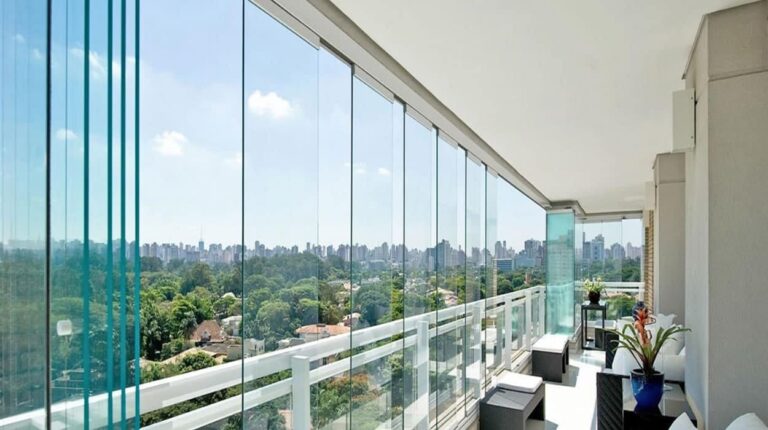 Balkon Kapatma Sistemleri ile Her Mevsim Konforlu Alanlar Yaratın