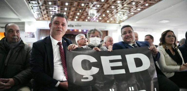 Başkan Sarıkurt: “Doğamızı ve Geleceğimizi Korumakta Kararlıyız”