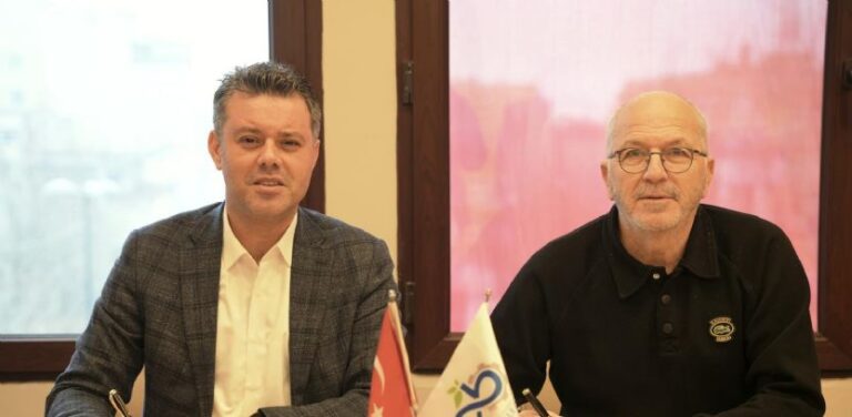 Çorlu Belediyesi ile ÇBSK Arasında Protokol