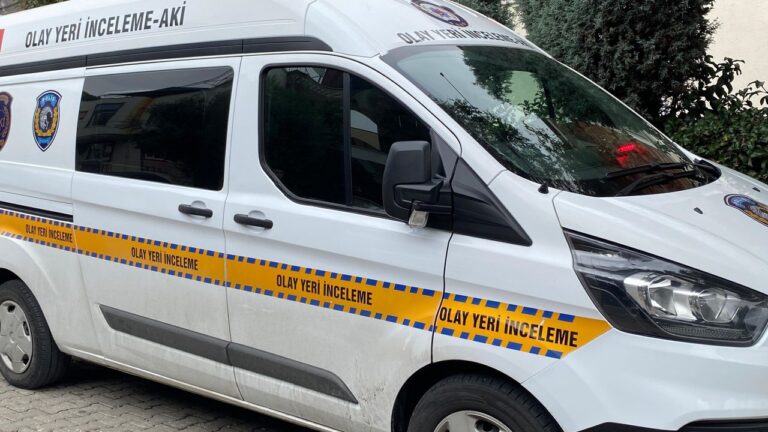 Çocuğu Tarafından Evde Ölü Bulundu