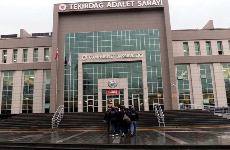Yurt Dışına Kaçma Hazırlığındaki 4 FETÖ Şüphelisi, Yakalandı