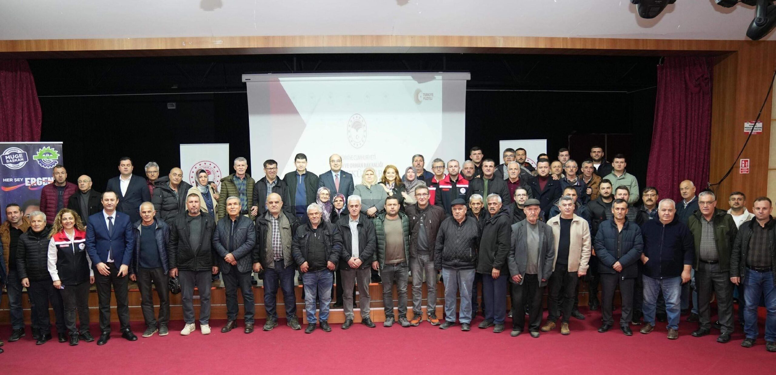 Ergene’de çiftçilere zirai ilaç uygulama eğitimi verildi Ergene’de çiftçilere zirai ilaç uygulama eğitimi verildi