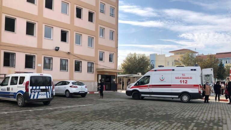 Camdan Düşen Öğrenci Hayatını Kaybetti