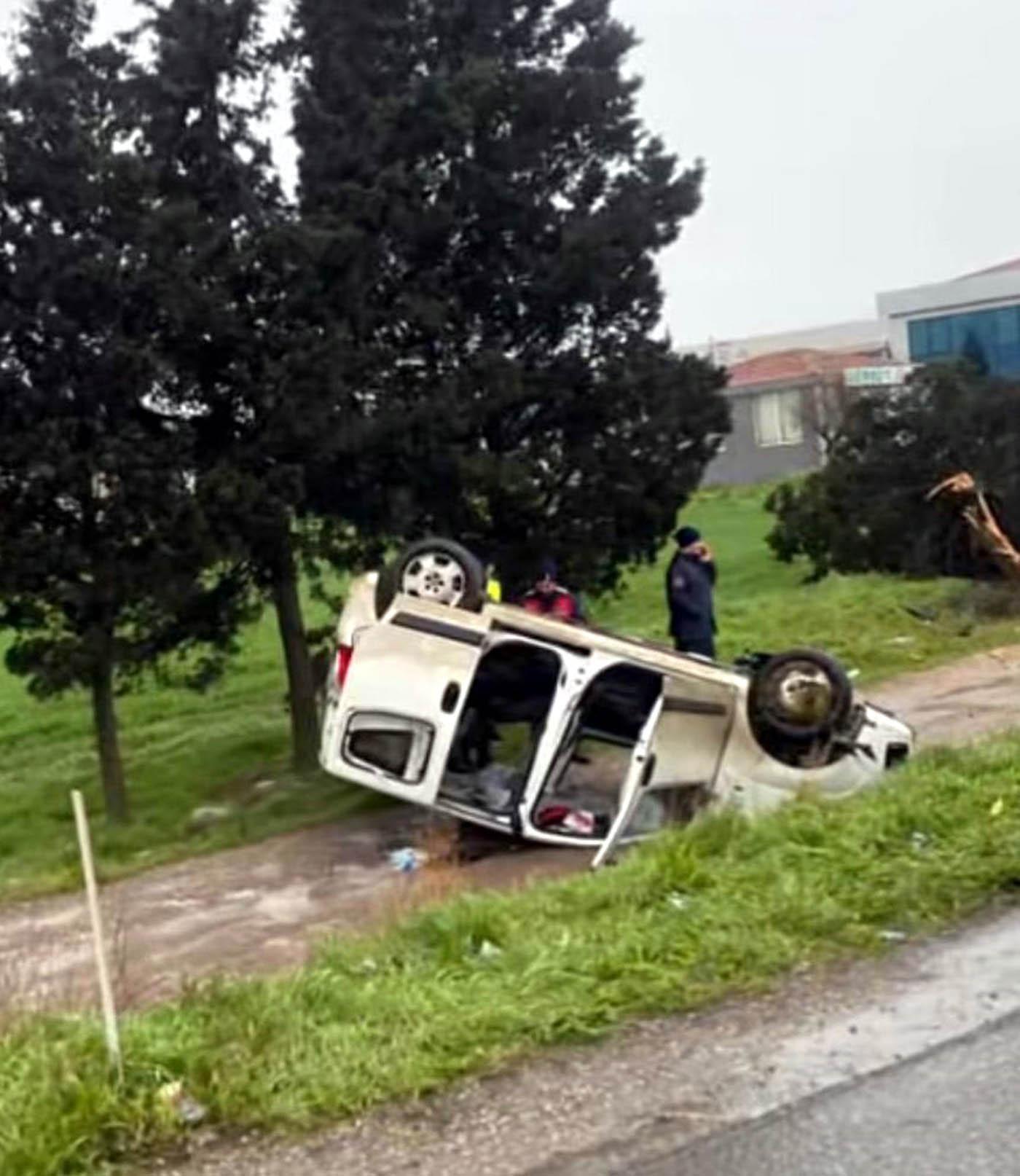Takla atan otomobilde sürücü yaralandı Takla atan otomobilde sürücü yaralandı