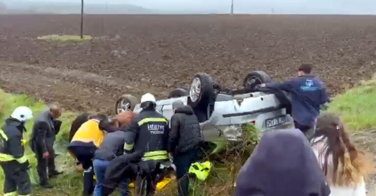 Tekirdağ’da takla atan otomobilde 3 kişi yaralandı