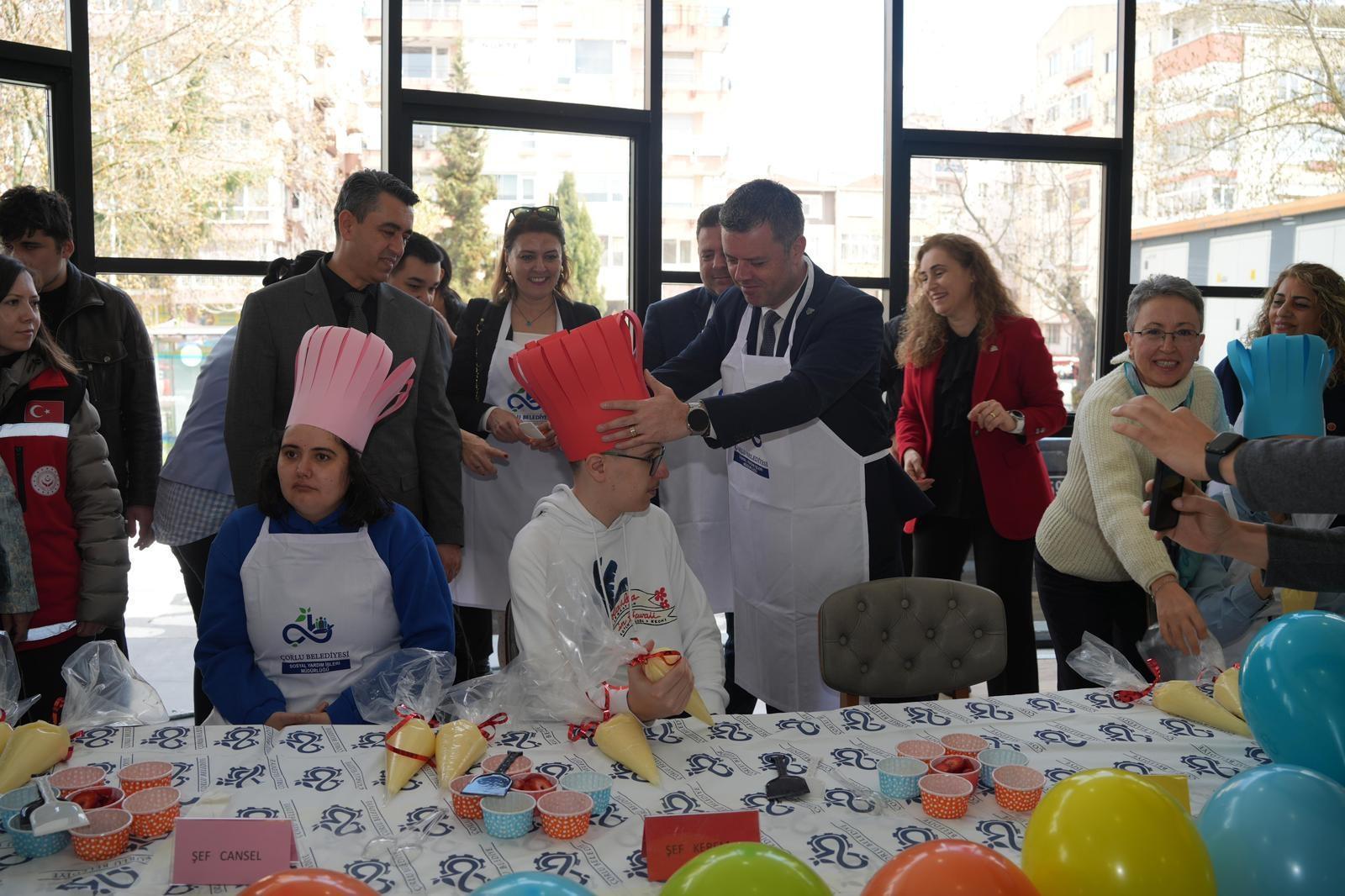 Çorlu’da 2 Nisan Otizm Farkındalık Günü etkinliği Çorlu’da 2 Nisan Otizm Farkındalık Günü etkinliği