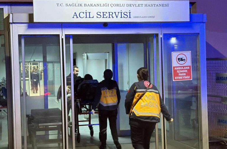 Bıçaklı Kavga: 1 Yaralı