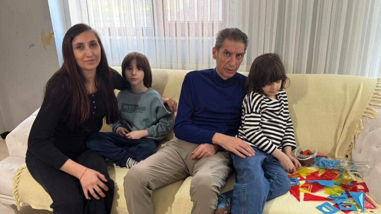DMD’li Gökalp’in annesi: İkizinden elleri ayrılmasın