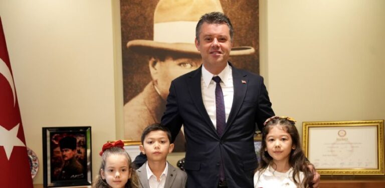 Geleceğin Başkanları Görev Başında