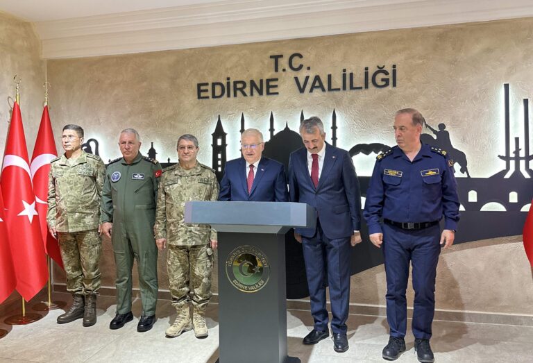 Bakan Güler, Edirne Valisi Sezer’i ziyaret etti