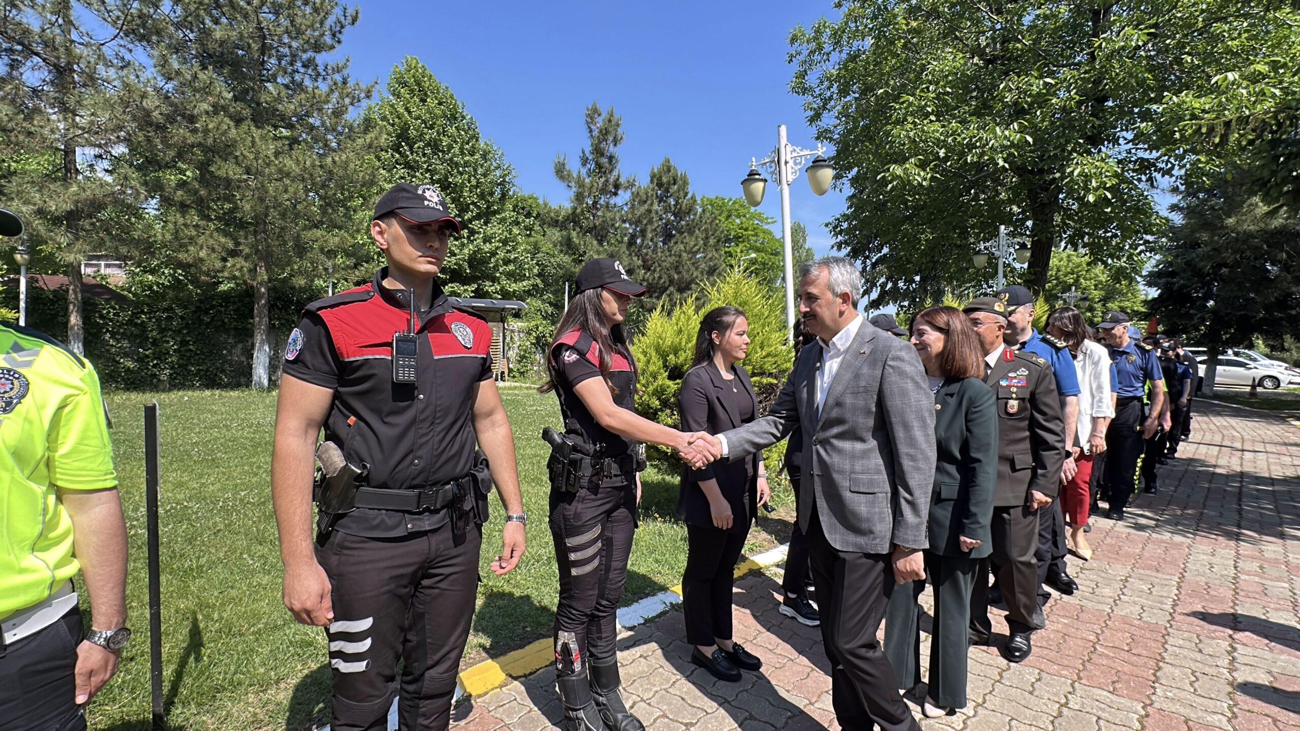 Edirne’deki sınır kapılarında bayramda 416 personel görev yapacak Edirne’deki sınır kapılarında bayramda 416 personel görev yapacak