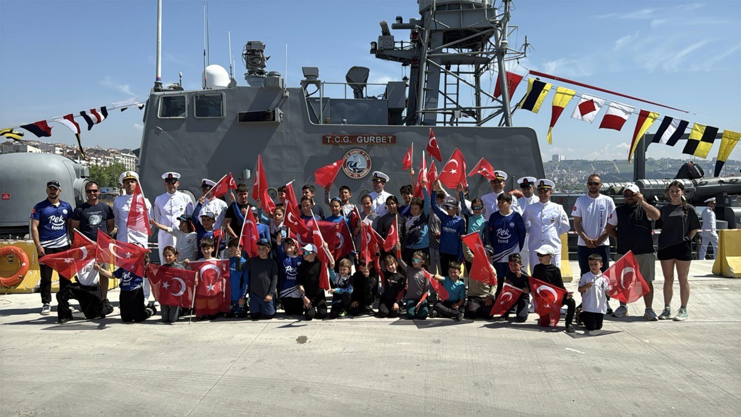 TCG Gurbet hücumbotu, Tekirdağ’da ziyarete açıldı TCG Gurbet hücumbotu, Tekirdağ’da ziyarete açıldı
