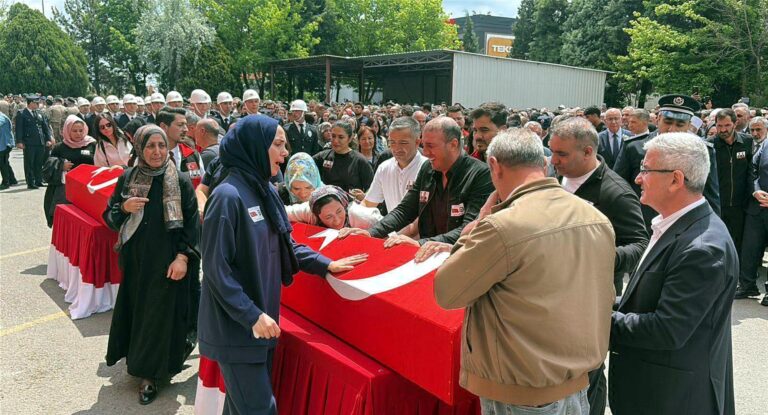 Tekirdağ’da şehit 2 polis memuru için tören