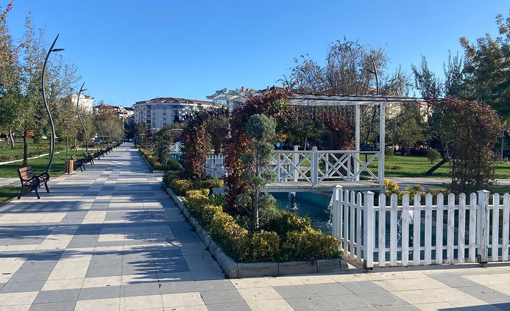 Çorlu Cumhuriyet Parkı Bugün Ziyarete Kapatılacak Çorlu Cumhuriyet Parkı Bugün Ziyarete Kapatılacak