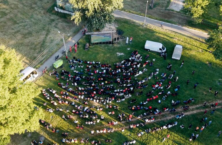 Edirne Sarayiçi’nde milli maç heyecanı