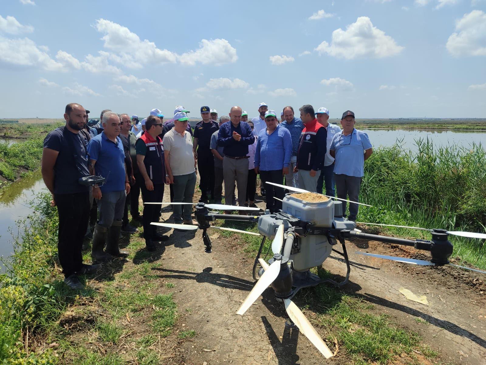 Edirne’de dron ile çeltik ekimi yaygınlaşıyor Edirne’de dron ile çeltik ekimi yaygınlaşıyor