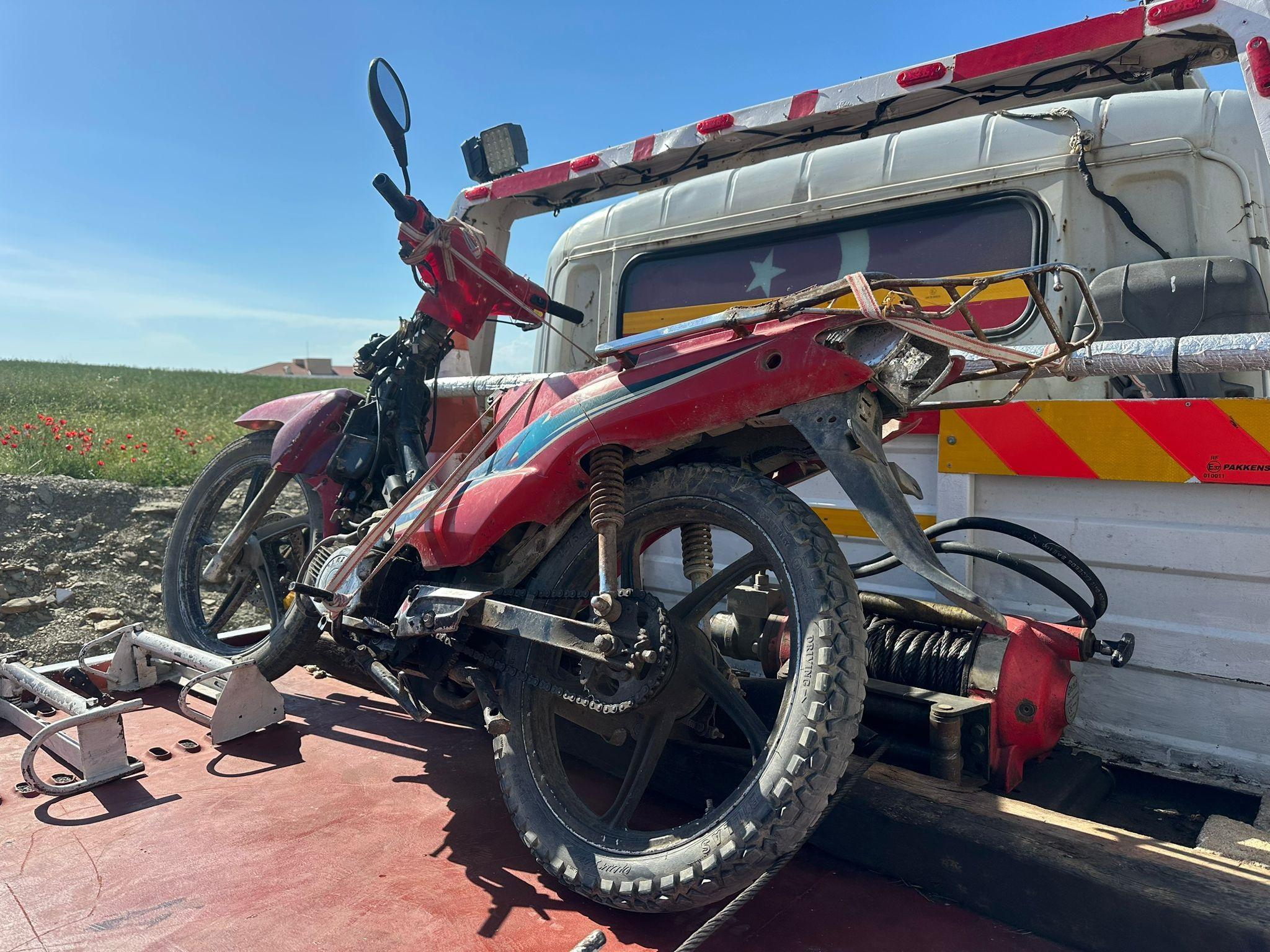 Plakasız ve hurda motosikletin ehliyetsiz sürücüsüne 86 bin lira ceza Plakasız ve hurda motosikletin ehliyetsiz sürücüsüne 86 bin lira ceza