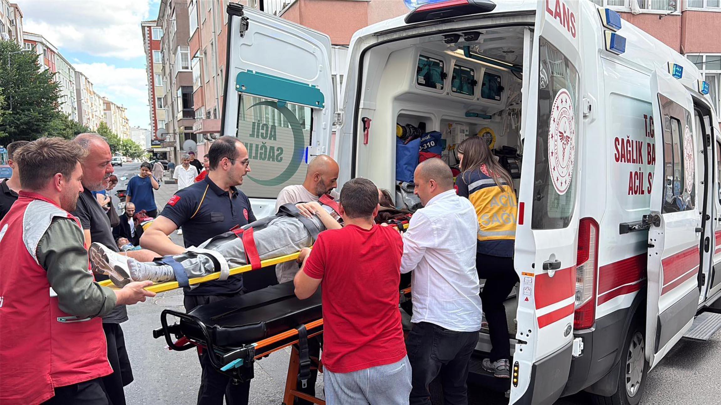 ATV ile Motosiklet Çarpıştı: 2 Yaralı ATV ile Motosiklet Çarpıştı: 2 Yaralı