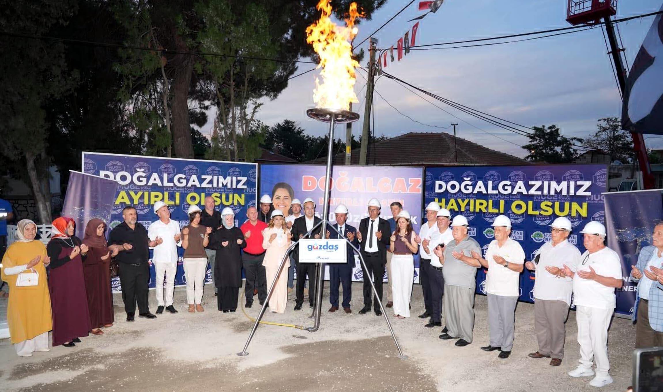 Ergene Belediye Başkanı Topak: 2 binden fazla haneyi doğalgaza kavuşturduk Ergene Belediye Başkanı Topak: 2 binden fazla haneyi doğalgaza kavuşturduk