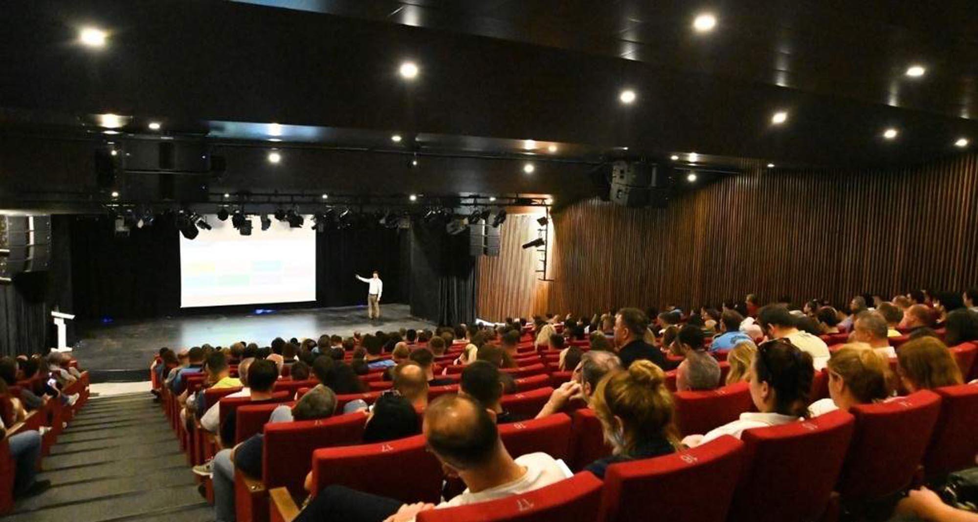 Tekirdağ Büyükşehir Belediyesi personeline ‘etik değerler’ eğitimi Tekirdağ Büyükşehir Belediyesi personeline ‘etik değerler’ eğitimi